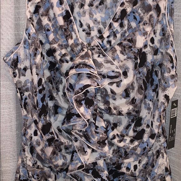 Blue and Black Patterned Blouse - Picture 2 of 6